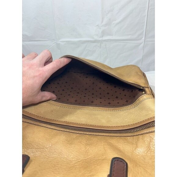 Fossil Explorer Leather Fold Over Crossbody Hobo Tote Shoulder Bag Tan - Picture 11 of 16